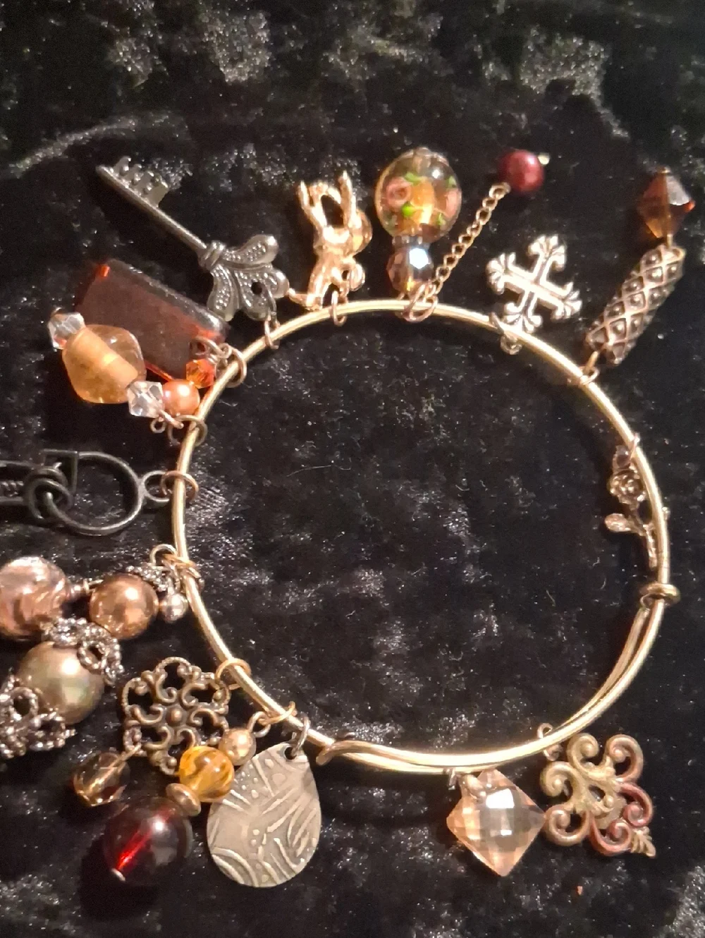 Gold-Tone Boho Charm Bangle Bracelet in Amber and Brown Expandable